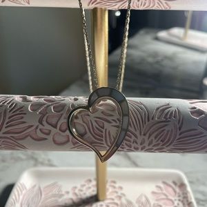 Pendant vintage only